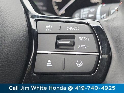 Certified 2024 Honda HR-V Sport image 30