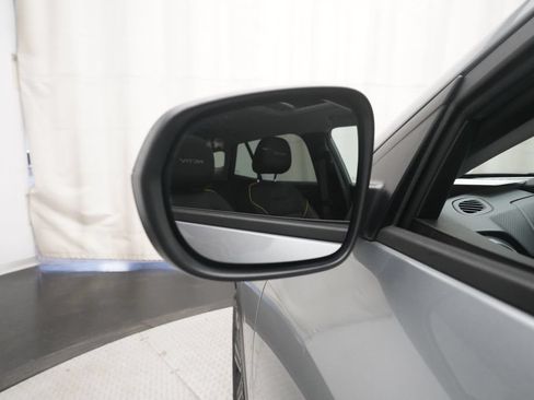 Used 2024 Chevrolet Trax ACTIV w/ Sunroof Package FWD image 24