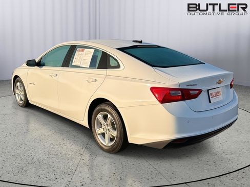 Used 2024 Chevrolet Malibu LS w/ Driver Confidence Package FWD image 4