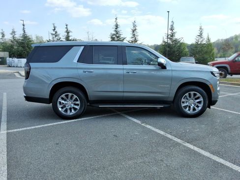 Certified 2025 Chevrolet Tahoe Premier AWD/4WD image 4