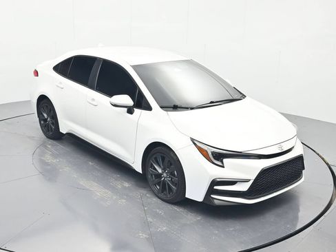 Used 2023 Toyota Corolla SE FWD image 30