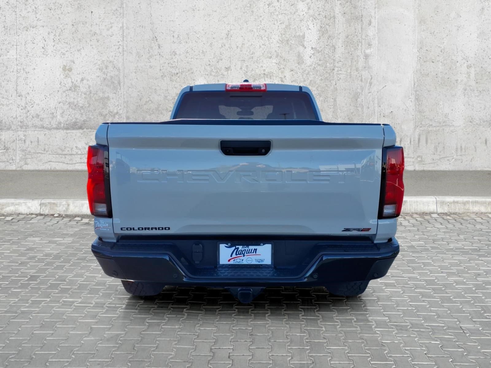 New 2026 Chevrolet Colorado ZR2 w/ Technology Package AWD/4WD image 9