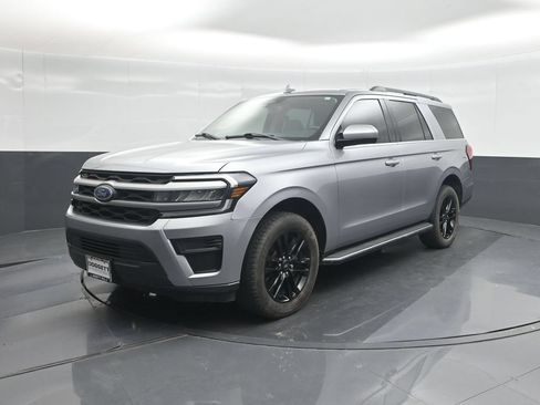 Used 2022 Ford Expedition XLT RWD image 30