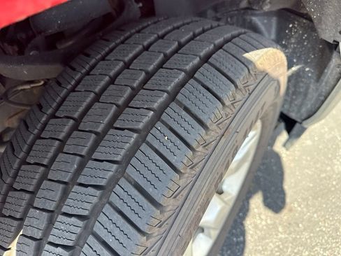 Used 2020 RAM 1500 Big Horn AWD/4WD image 3