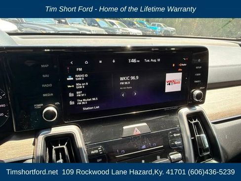 Used 2023 Kia Sorento S w/ Panoramic Sunroof Package AWD/4WD image 19