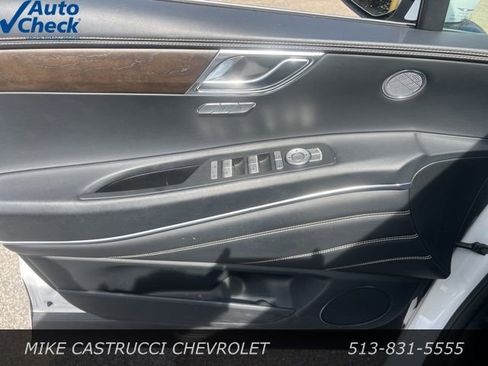 Used 2024 Genesis GV80 2.5T image 8