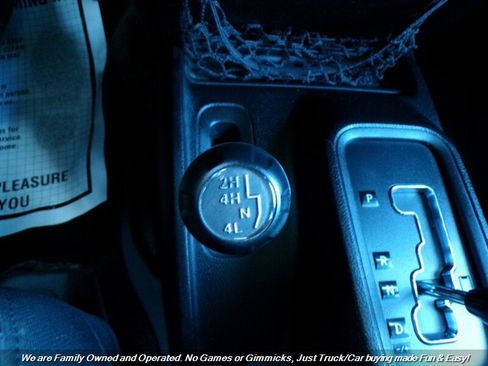 Used 2015 Jeep Wrangler Unlimited Sport image 37