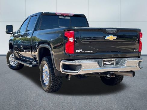 Used 2024 Chevrolet Silverado 2500 LTZ w/ LTZ Convenience Package AWD/4WD image 38