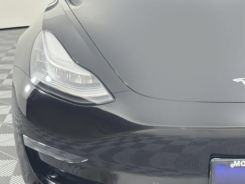 Used 2019 Tesla Model 3 Standard Range Plus RWD image 3