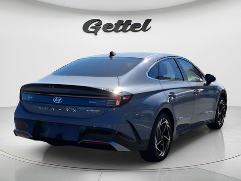 New 2026 Hyundai Sonata SEL FWD image 3