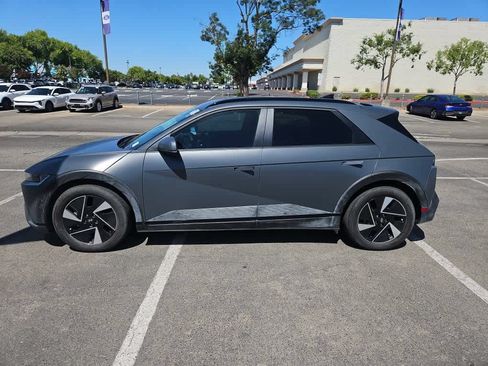 Used 2025 Hyundai Ioniq 5 SEL RWD image 5