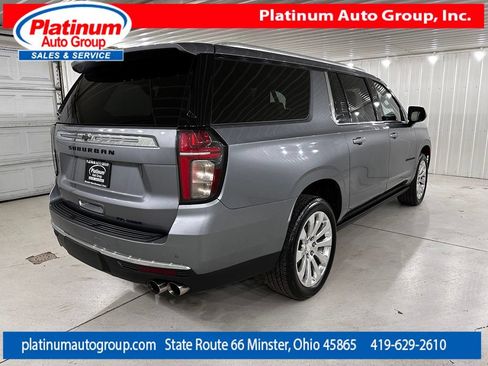 Used 2022 Chevrolet Suburban Premier w/ Max Trailering Package AWD/4WD image 5