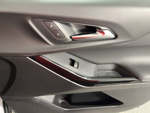 New 2026 Chevrolet Equinox LT FWD image 10