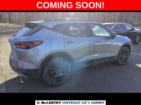 Used 2025 Chevrolet Blazer LT w/ Convenience Package image 4