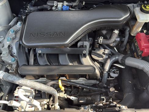 Used 2022 Nissan Rogue Sport S AWD/4WD image 25