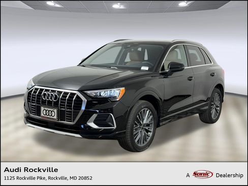 Used 2022 Audi Q3 2.0T Premium AWD/4WD image 1