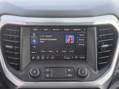 Used 2021 GMC Acadia SLT image 19