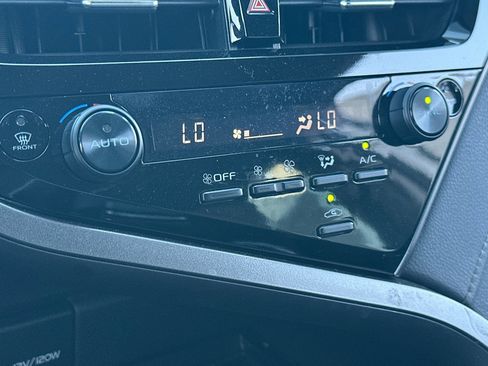 Certified 2024 Toyota Camry SE FWD image 19