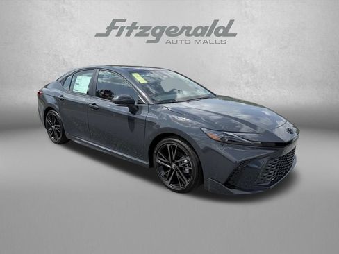 Used 2026 Toyota Camry XSE FWD image 1