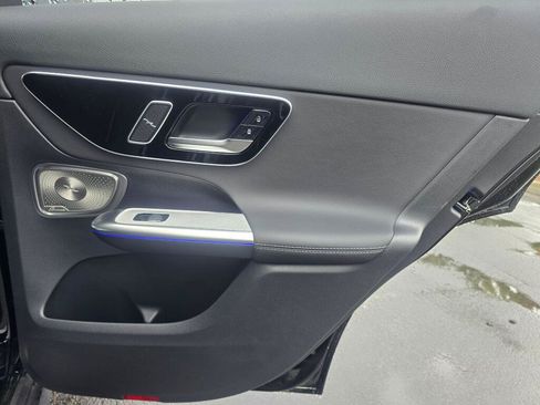 New 2026 Mercedes-Benz GLC 300 4MATIC image 23