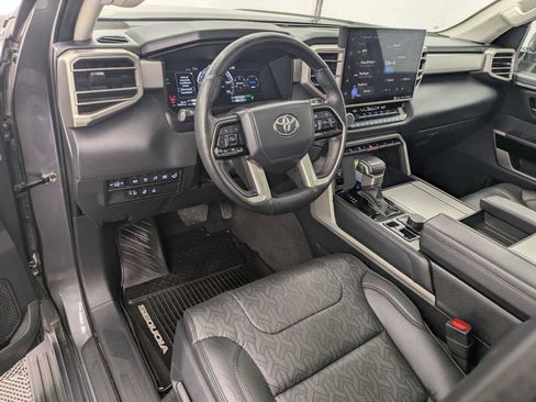 Used 2023 Toyota Sequoia Capstone image 2