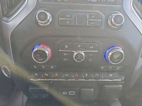 Used 2021 GMC Sierra 1500 SLT w/ SLT Premium Plus Package RWD image 39