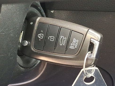 Used 2023 Hyundai Sonata SE FWD image 23