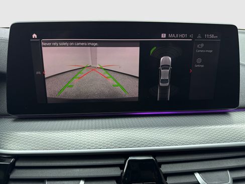 Used 2020 BMW 530i xDrive w/ M Sport Package image 29