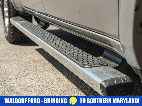 Used 2019 RAM 1500 Laramie image 15