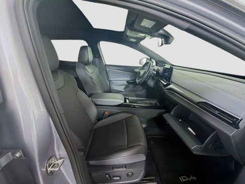 Used 2023 Volkswagen ID.4 Pro S RWD image 31
