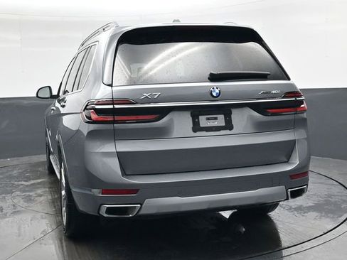 Used 2024 BMW X7 xDrive40i AWD/4WD image 5