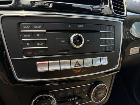 Used 2017 Mercedes-Benz GLS 450 4MATIC image 19