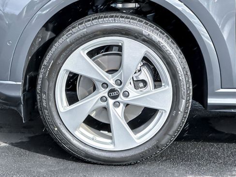 New 2025 Audi Q5 Premium Plus image 25