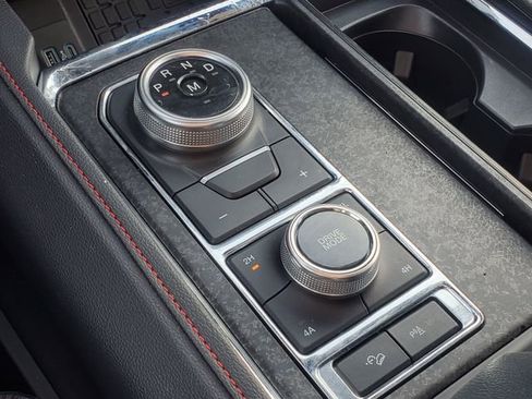 Used 2023 Ford Expedition Max Limited image 26