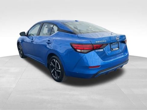 Used 2024 Nissan Sentra SV image 5