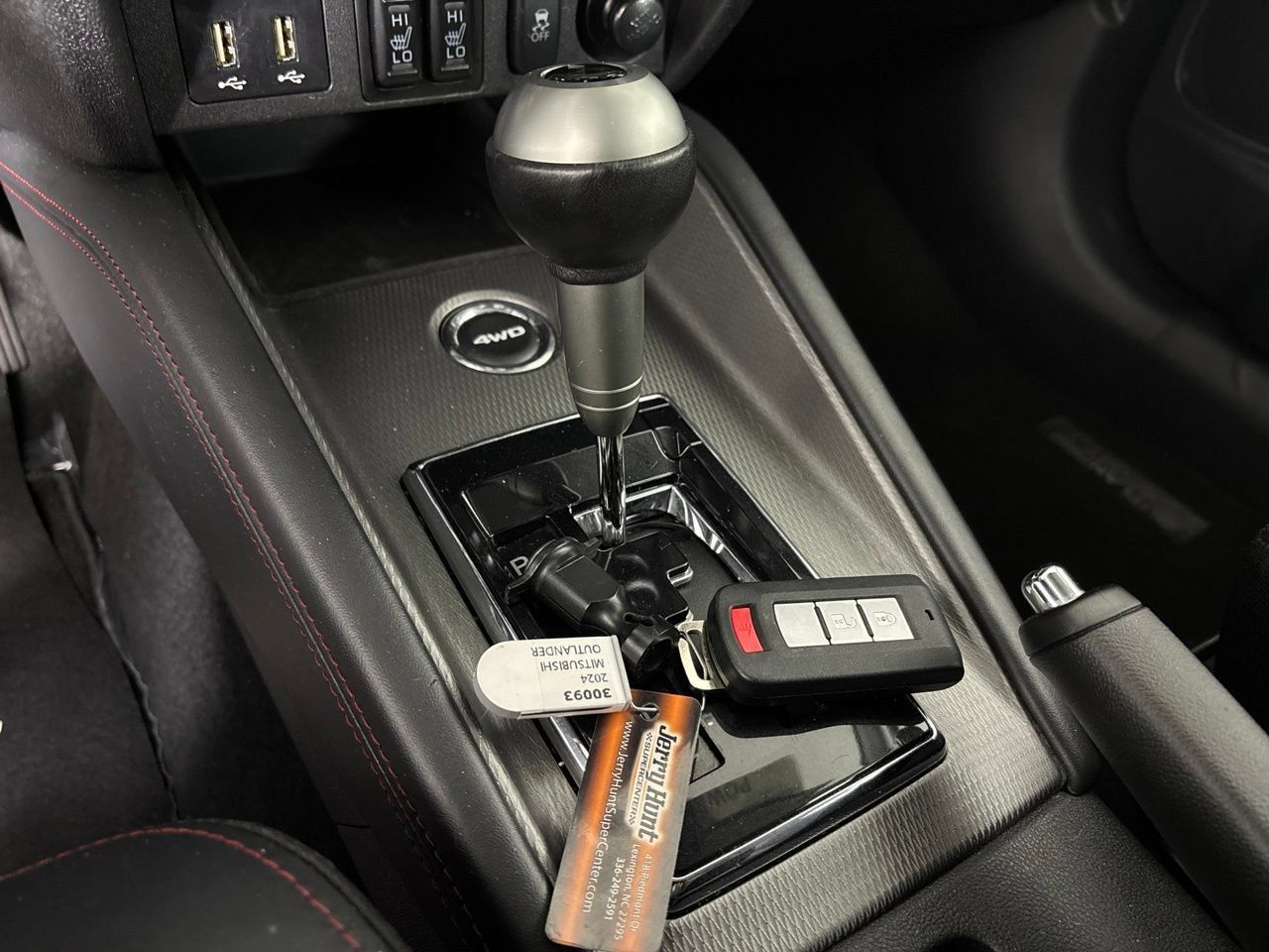 Used 2024 Mitsubishi Outlander Sport SE AWD/4WD image 19