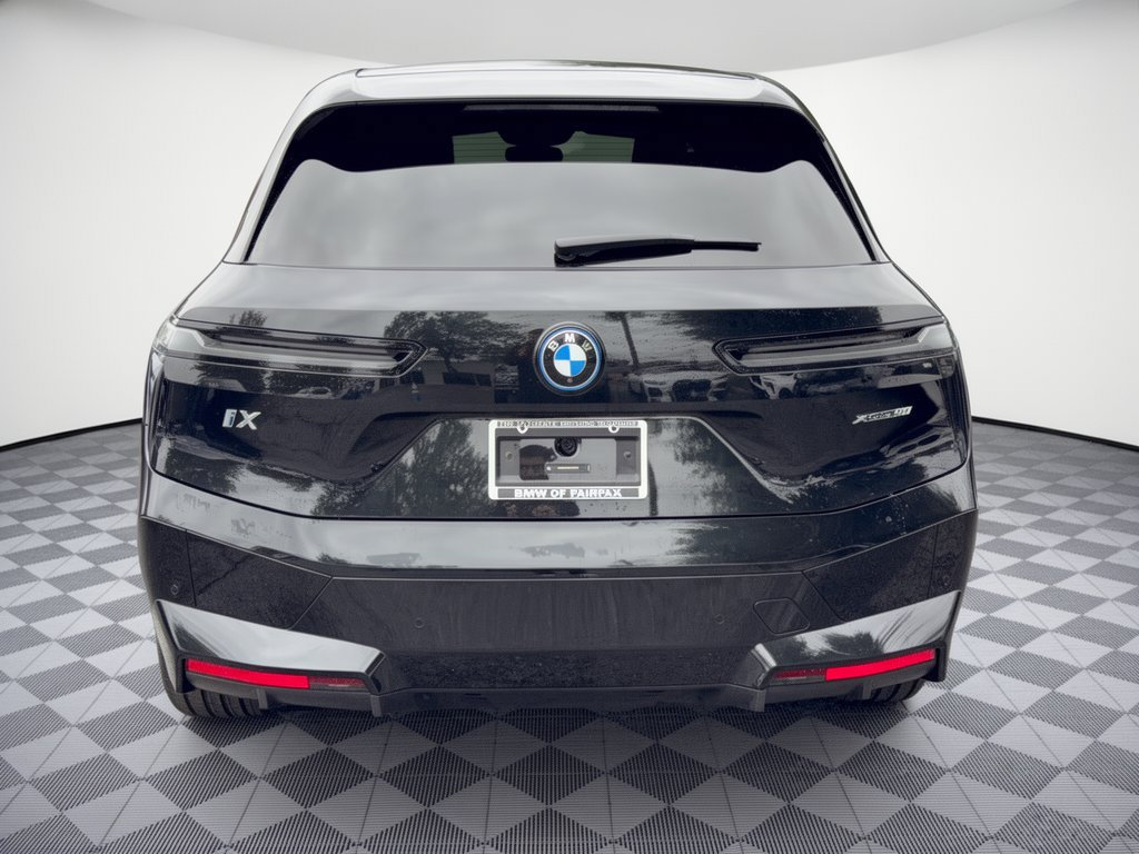 Certified 2024 BMW iX xDrive50 w/ Sport Package AWD/4WD image 11