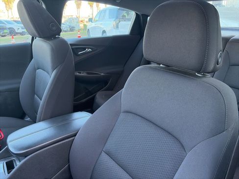 Used 2023 Chevrolet Malibu LT image 10