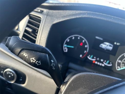 Used 2023 Ford Transit 350 XL image 24