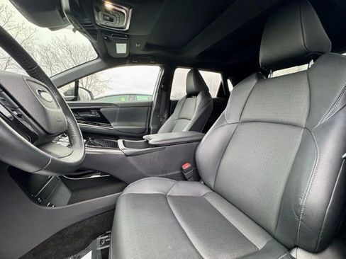 Used 2023 Subaru Solterra AWD image 14