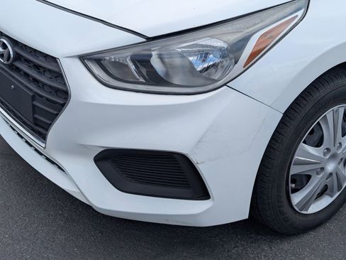 Used 2018 Hyundai Accent SE FWD image 12