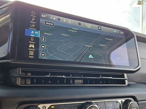 Used 2025 Jeep Wrangler Unlimited Rubicon 392 image 21