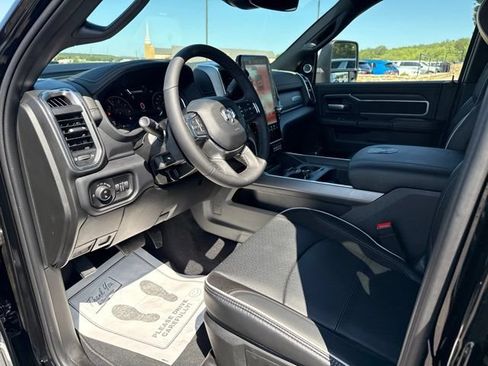 New 2026 RAM 3500 Laramie AWD/4WD image 27
