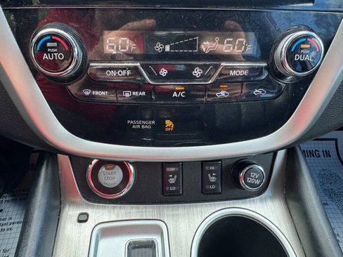 Used 2015 Nissan Murano SL w/ SL Technology Package image 48