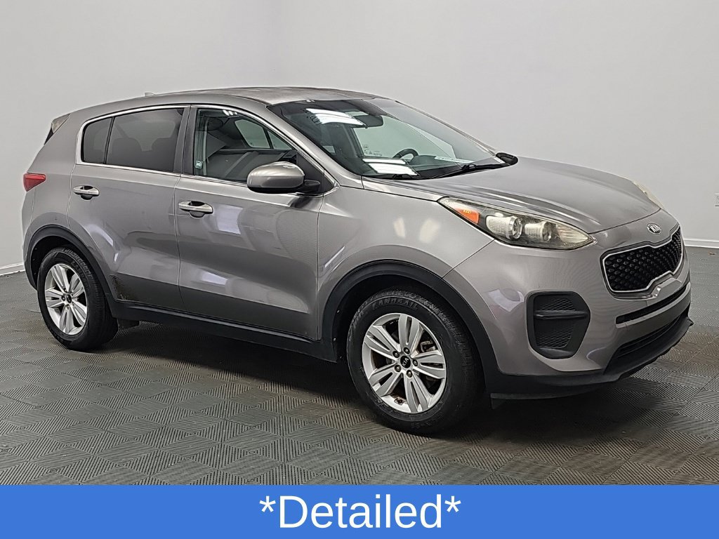 Used 2019 Kia Sportage LX FWD image 2
