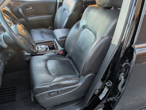 Used 2019 Nissan Armada Platinum w/ Captain's Chairs Package image 16