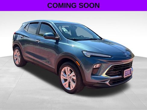 Used 2025 Buick Encore GX Preferred w/ Comfort Package AWD/4WD image 1