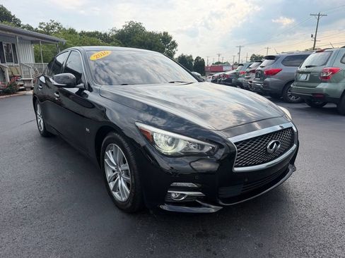 Used 2016 INFINITI Q50 3.0t Premium w/ Driver Assistance Package RWD image 3
