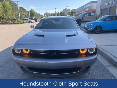 Used 2017 Dodge Challenger SXT w/ Super Sport Group (SS/T) RWD image 3