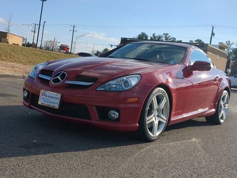Used 2011 Mercedes-Benz SLK 350 image 7